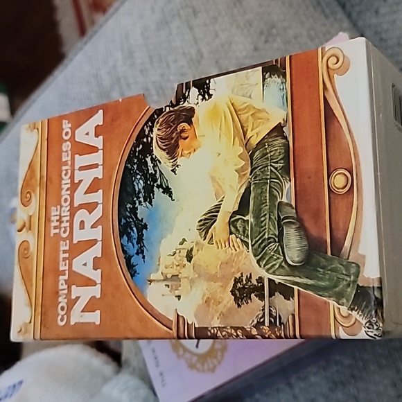 Boxed set, 7 books in The Chronicles of Narnia by CS Lewis - Picture 1 of 9